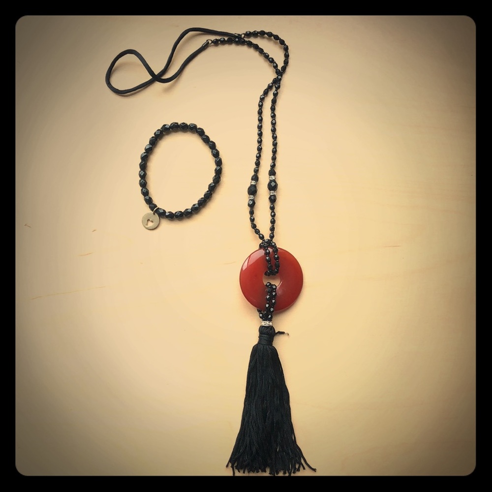 BUNDLE🎁 Necklace & Bracelet
